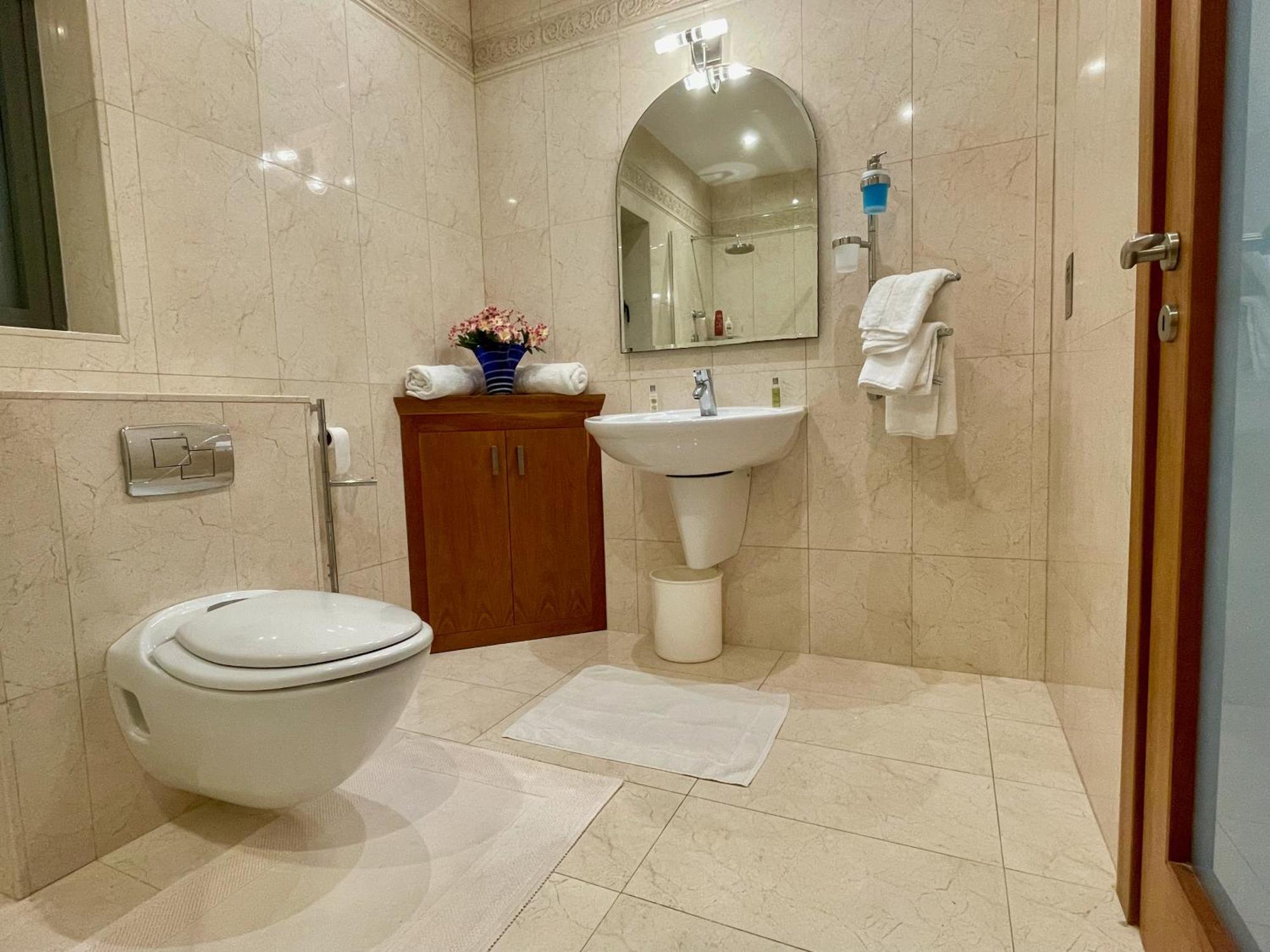 Spacious Luxurious Apartment With Seaview Mellieħa Eksteriør bilde