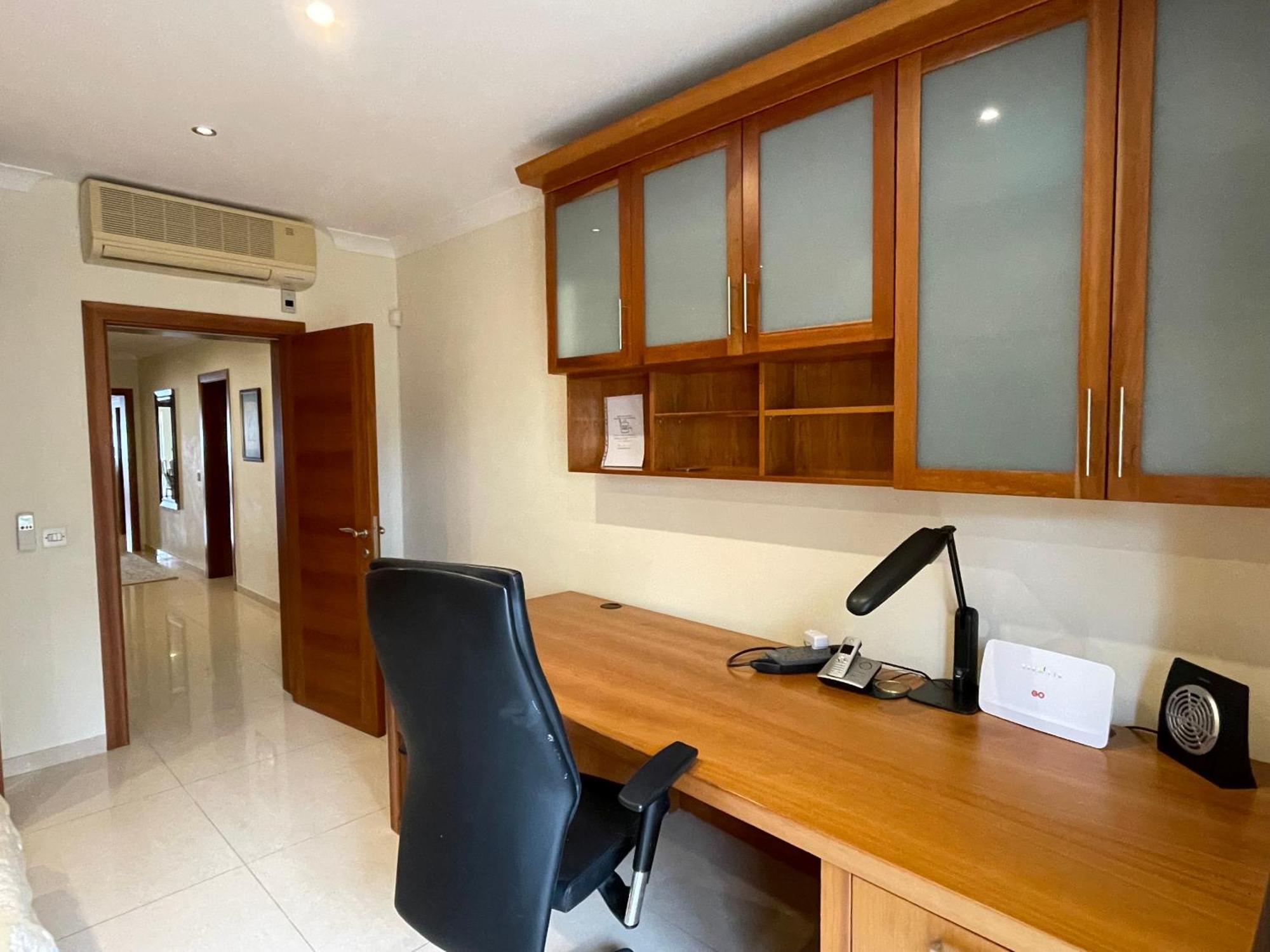 Spacious Luxurious Apartment With Seaview Mellieħa Rom bilde